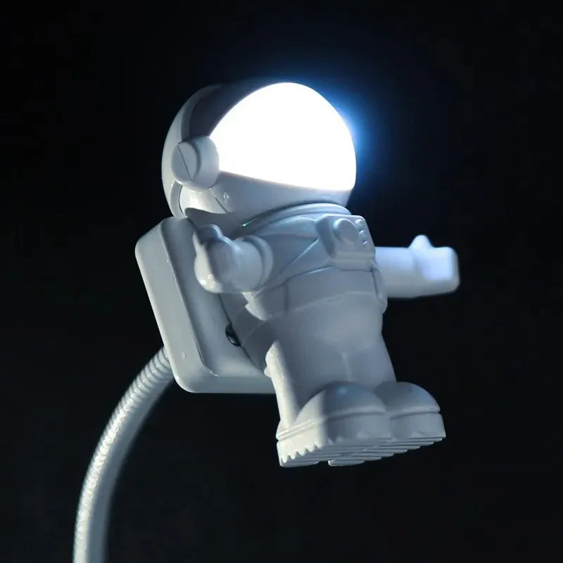 Astronaut Night Light on USB; Your Kids No Longer Afraid In The Dark!