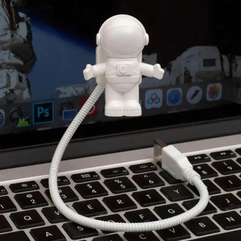 Astronaut Night Light on USB; Your Kids No Longer Afraid In The Dark!